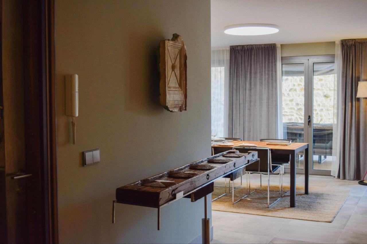 Keldomenech Bed&Art Luxury Apartment For Art Lover Besalu Exterior photo