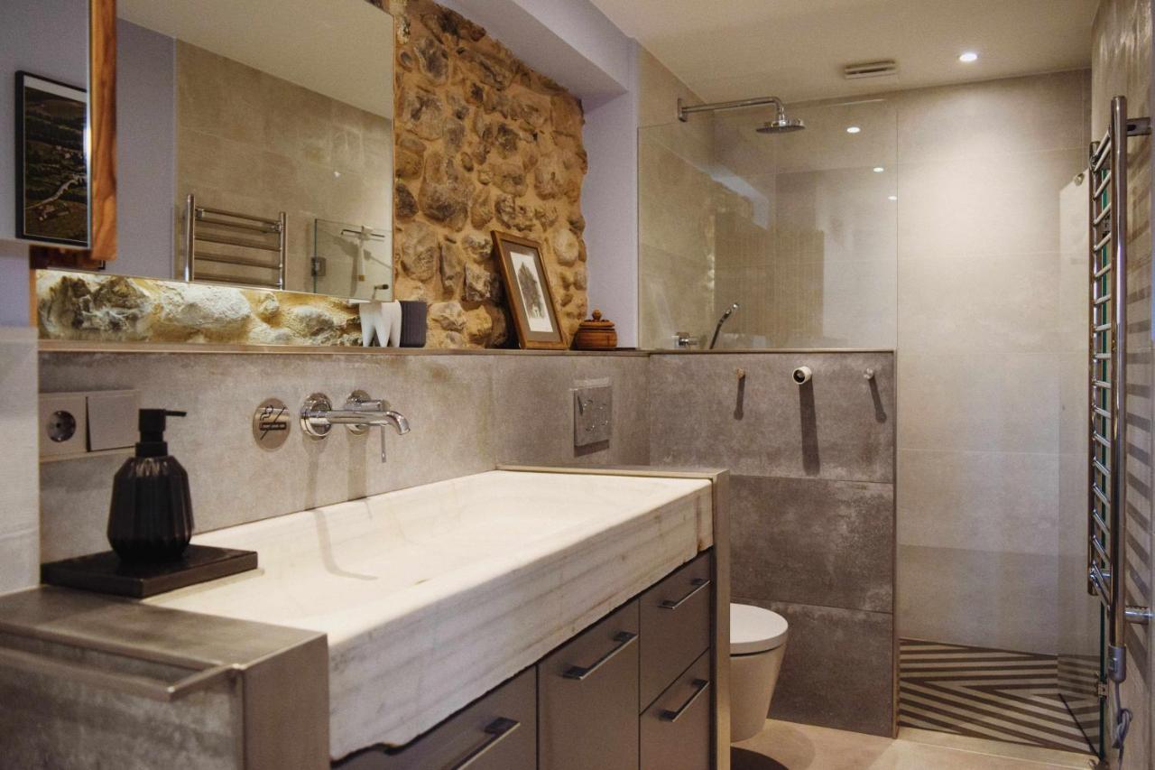 Keldomenech Bed&Art Luxury Apartment For Art Lover Besalu Exterior photo